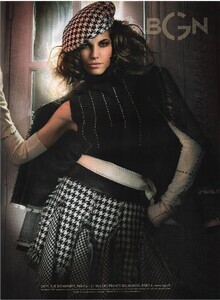 799774827_marieclairerusept20041.thumb.jpg.b50caa24ae787201bfcf3c13fe7f1bdd.jpg.3870a0c21c388f23e1ef12cb7aa579fd.jpg