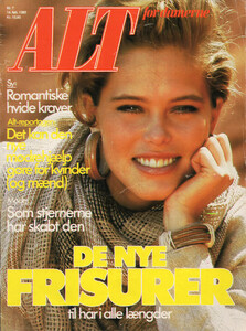 AltDK140285no7cover.thumb.jpg.8b89b367c77ae32155f1955eef3b1726.jpg