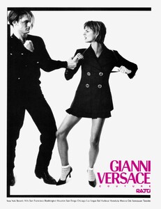 Avedon_Versace_Spring_Summer_1994_07.thumb.jpg.75496d66f6d69ea52c14f3167d23b88e.jpg