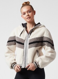 BLJ08500_FAUX_FUR_CROPPED_HOODY_WHITE_100_2.jpg