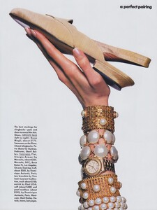 Chin_US_Vogue_March_1990_04.thumb.jpg.534c00f50e4de345c210a28c25518aaf.jpg