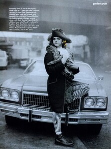 Fairy_Lindbergh_US_Vogue_December_1991_04.thumb.jpg.5ca41016bcf93d4a236b73634d8a595a.jpg