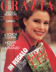 GraziaIT181184no2282cover.thumb.jpg.16612944530454dafadf1bb4d794d43d.jpg