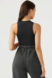 Joah-Brown-Ecomm-Balconette-Tank-Black-Oversized-Jogger-Washed-Black-French-Terry-Back21_0337_600x.jpg