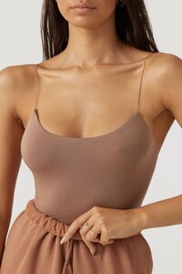Joah-Brown-Ecomm-Open-Back-Cami-Sienna-Details548-_1_600x.jpg