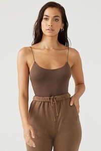 Joah-Brown-Ecomm-Open-Back-Cami-Tobacco-Empire-Jogger-Cocoa-French-Terry-Front21607-_1_600x.jpg