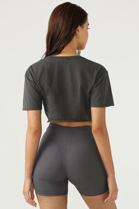 Joah-Brown-Ecomm-Twist-Tee-Washed-Black-Cotton-Mid-Length-Short-Charcoal-FlexRib-Back21_0299_600x.jpg