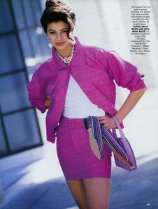 Kirk_US_Vogue_March_1990_02.thumb.jpg.6d964a821ddab1ad1093c1e488436135.jpg
