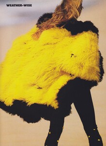 Kirk_US_Vogue_October_1988_03.thumb.jpg.71c6cbda8795a1d04400f19424c3819f.jpg