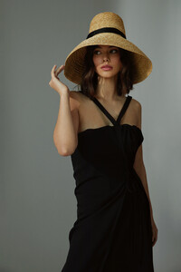 LANEYA0121_004.jpg