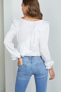 Lab-25_Blouse_Donna-Mizani_Miranda-Top-4.jpg