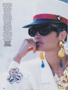 Lindbergh_US_Vogue_March_1990_01.thumb.jpg.30e86353f5574e50f8e8674da24d6e53.jpg