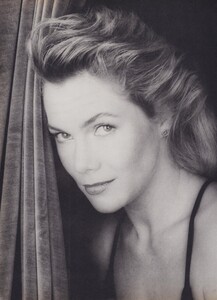 Mapplethorpe_US_Vogue_September_1986_01.thumb.jpg.24b938cc4d899d831662d5f6389583b6.jpg
