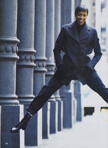 Pants_Elgort_US_Vogue_August_1993_01.thumb.jpg.4e44107d1908ea225dbad39b97baabdd.jpg