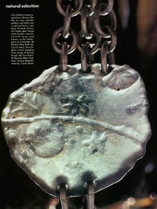 Ritts_US_Vogue_March_1990_05.thumb.jpg.4955b1fb78fca2f50da067188ecd7410.jpg