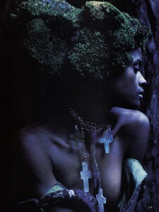 Ritts_US_Vogue_March_1990_06.thumb.jpg.ad3e53d3294a568bc0eb1455c0f6fc07.jpg