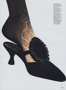 Romantic_Penn_US_Vogue_September_1993_06.thumb.jpg.91c20b5103ccb57d98346611fcd64686.jpg