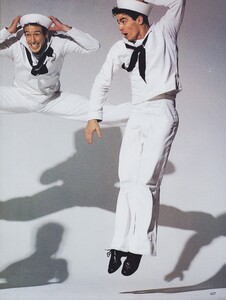 Showstoppers_Elgort_US_Vogue_March_1990_06.thumb.jpg.f15df6f33b9d47de2a29d949dd5a253c.jpg