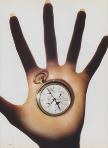 Time_Penn_US_Vogue_October_1988_02.thumb.jpg.f722d11017d092865bd0337d74e46c1c.jpg