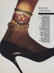 Time_Penn_US_Vogue_October_1988_03.thumb.jpg.20c5c102a3fd94b3b7af035c4198b93b.jpg