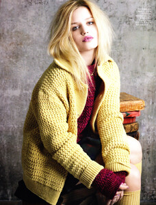 Vadukul_Vogue_China_July_2010_03.thumb.jpg.31c281f72723c426249b05c9b3d0e285.jpg