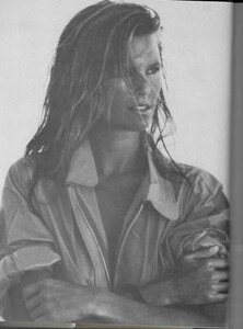 Vintage-Book-Sports-Illustrated-Model-Christie-Brinkley-Stunning-_57.thumb.jpg.3dbc079fb016ed476e1203cd0fb0c2e8.jpg