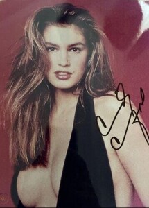 cindy-crawford-signed-8x10-photo_1_1cedffc2810868d79beb4b4d4e8dba4d.jpg