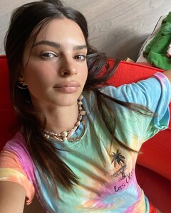 emrata_210279727_214809237192851_3158455529462402262_n.jpg