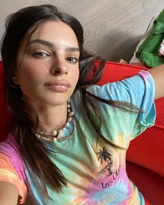 emrata_210882090_119912663667471_6471369826851488901_n.jpg