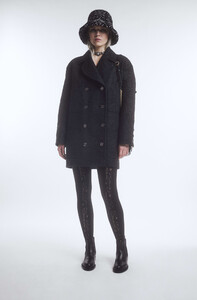 fall-winter-2021-22-pre-collection-33-8839909244958.jpg