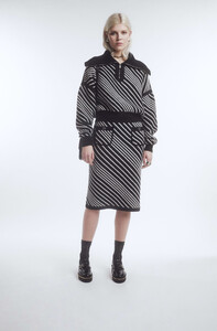 fall-winter-2021-22-pre-collection-7-8839908687902.jpg