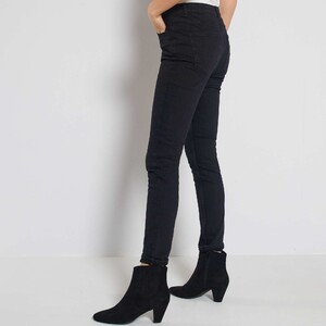 jean-slim-longueur-us-28-eco-concu-noir-null-xd771_1_zc4.jpg