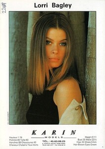 lori_card.thumb.jpg.61fc9bdd62585b51cc9518cd8d595b95.jpg
