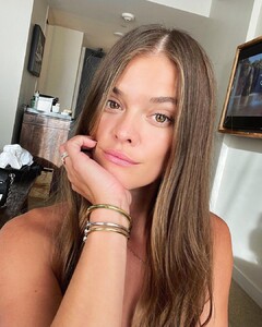 ninaagdal_1627502424948205.jpg