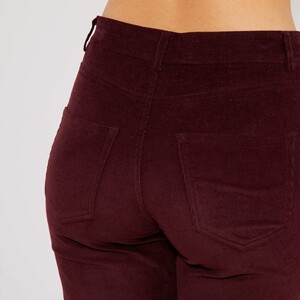 pantalon-mom-en-velours-cotele-bordeaux-femme-wl405_3_zc6.jpg