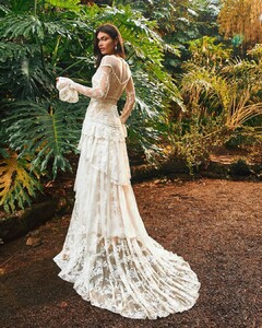 pronovias_218746547_435327190773003_7004902786400137314_n.jpg