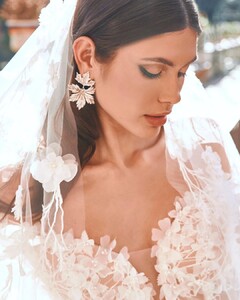 pronovias_220521165_337014304565005_606990346764591749_n.jpg