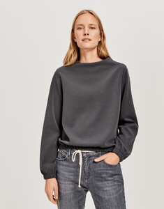 schwarz_sweater_damen_gabbi_opus_vorne_1.jpg