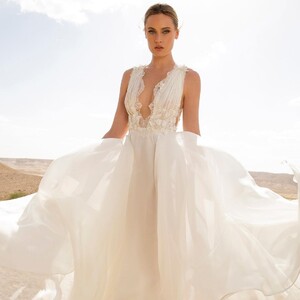 svetlanakleimanbridal_62251109_1235885059920964_4323954948721612525_n.jpg