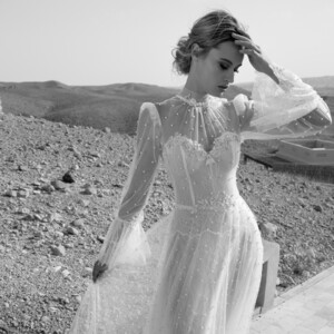 svetlanakleimanbridal_66823378_503093700236161_463186342723037159_n.jpg