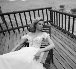 svetlanakleimanbridal_71558557_2838963492800857_5670556549164210817_n.jpg
