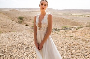 svetlanakleimanbridal_83732942_204924360900483_4740530073033518258_n.jpg