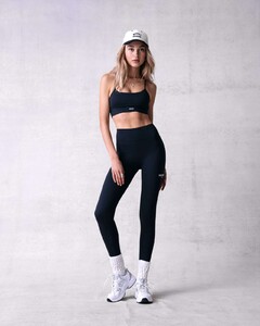 wrstbhvr-athleisure02866_910x910@2x.jpg