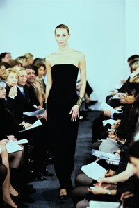 052-michael-kors-fall-1996-ready-to-wear-CN10009396-niki-taylor.jpg