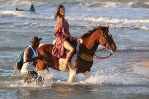       ale050821BZNimage173.jpg