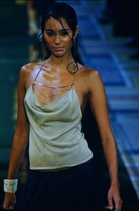 1082088123_chloe-ss-2000(26).thumb.jpg.1d84fcac41f703d8905e7bf5d5167a76.jpg
