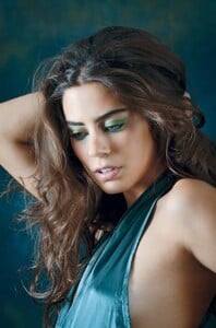 Lorenza Izzo rostro.jpg