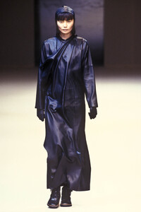 1153428205_IsseyMiyake1995WomenRTW55.thumb.jpg.07ef5805ee7a03d8739dbc856db35444.jpg