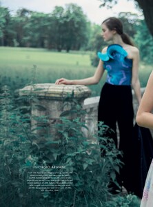 Harper s Bazaar UK - 09.2021 p2-page-004.jpg