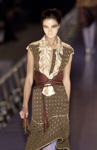 Fendi SS 2004 104.jpg